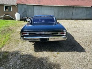 1966_Chevrolet_Malibu-3